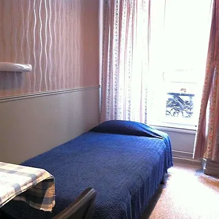 Hotel Des Arts *